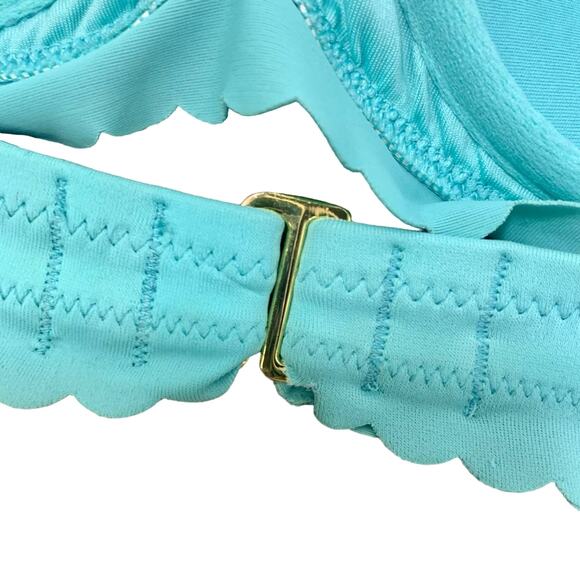 Victoria's Secret Strapless Bikini Top Mint Green Scalloped  32A Coquett Ruched - Picture 8 of 8